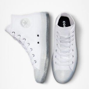Converse High Top Chuck Taylor All Star Glitter Women's size 7 New in Box